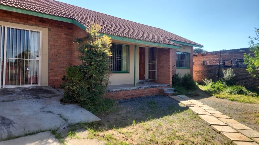 3 Bedroom Property for Sale in Koffiefontein Free State